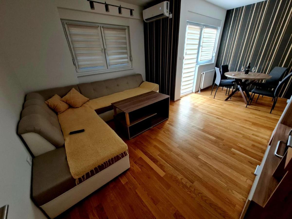 Apartman Court Prijedor Eksteriør billede